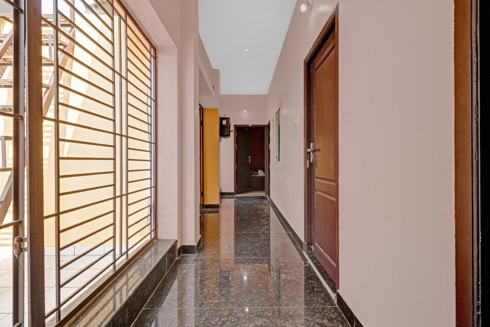 Super Hotel O Hi-Way Residency Madurai Dış mekan fotoğraf